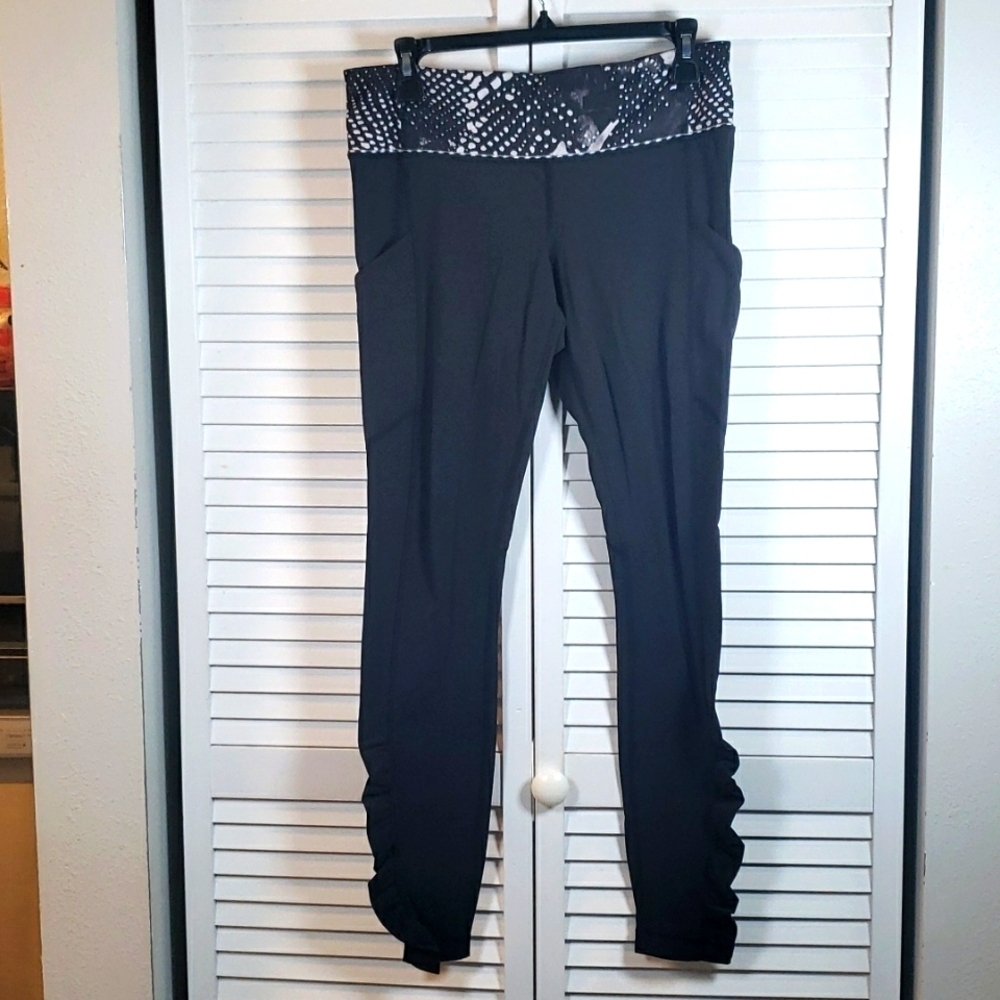Lululemon Speed Tight with Ruched Ankle, Size 8